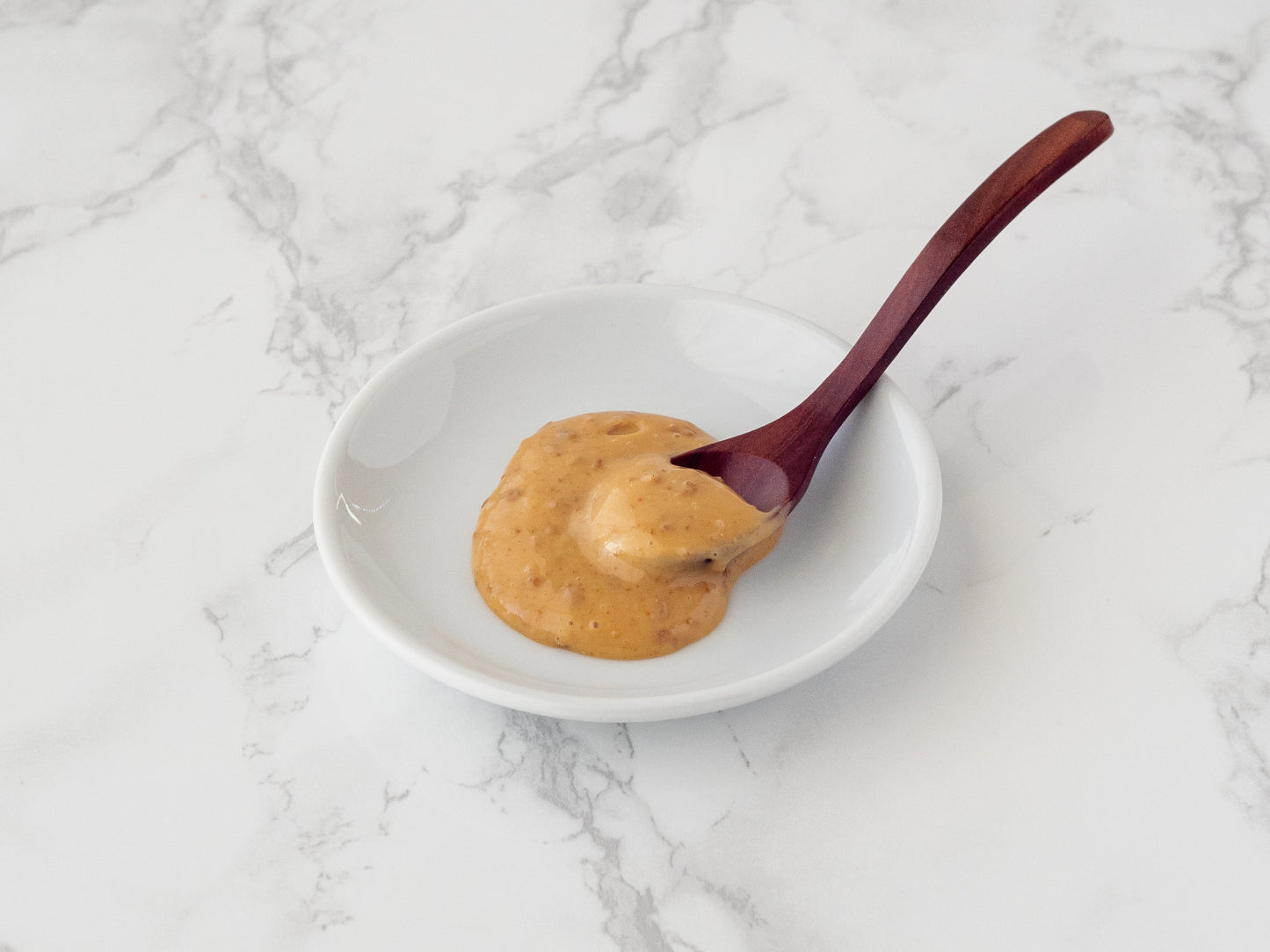 MOROMIYA自慢のもろみとマヨネーズを絶妙な配合でブレンドした「醤油もろみマヨネーズタイプ」